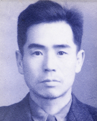 1대 교장선생님 사진